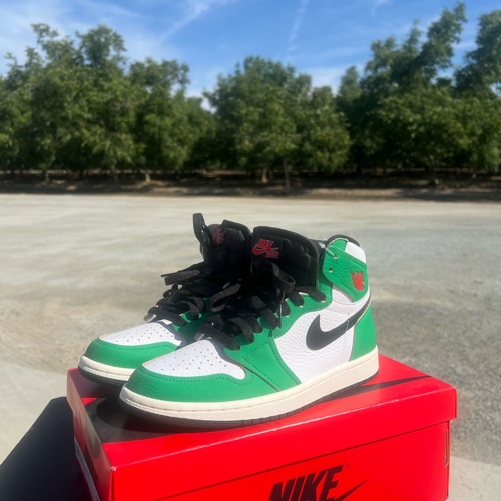 Nike Air Jordan 1 High Green and White with Black Accents